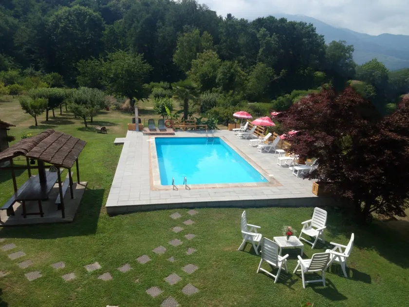 Casale I Girasoli (Flora), swimming pool and park - Image 1