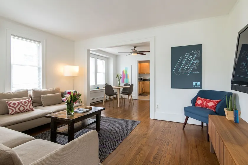 Modern Mid-Century in Downtown Royal Oak! - Image 1