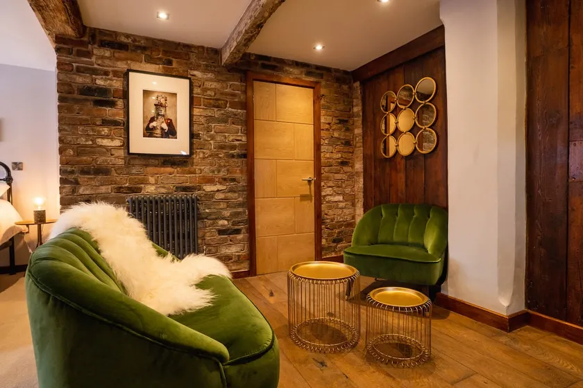 Historic Studio | Private Entrance | Free Parking - Image 1
