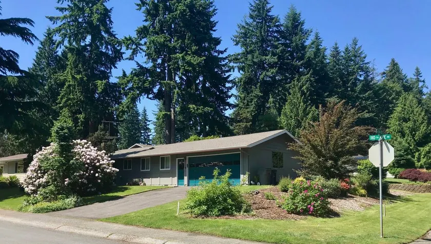 Quiet safe house minutes from bustling cities - Image 1