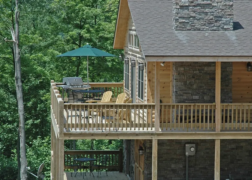 Log Cabin overlooking the Yough River Valley - Image 1