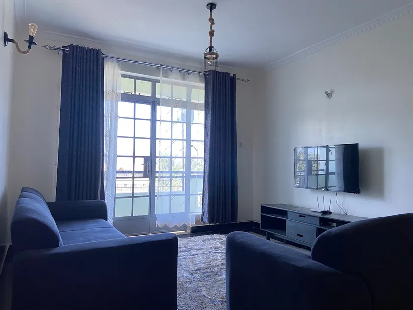 Spacious apartment with scenery - Image 1