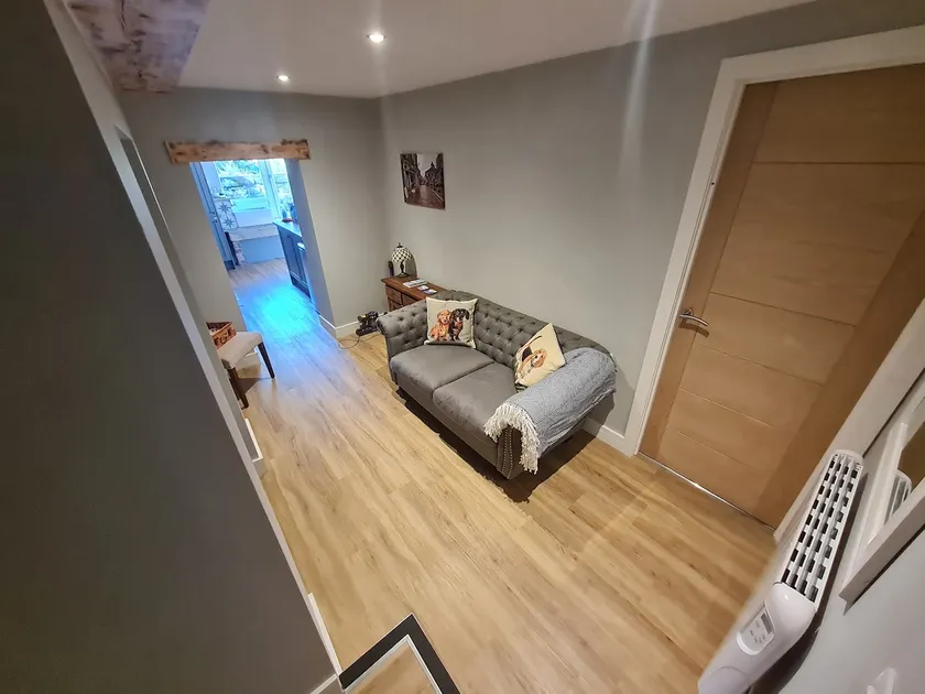 1 bedroom accommodation in Haworth - Image 1