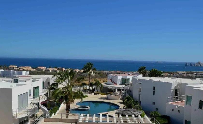 Casa Bella 4 br /4 ba Ocean Views! Luxury living - Image 1