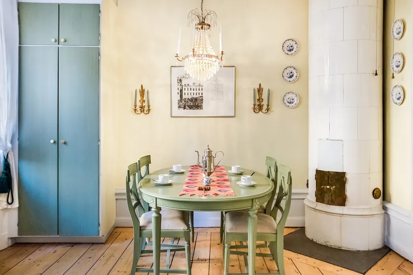 Time Travel To The Past- Historical Apt for 4ppl - Image 1