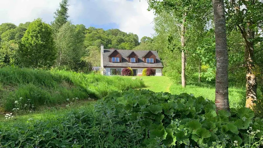 Rivermill House near Loch Ness - pet friendly. - Image 1