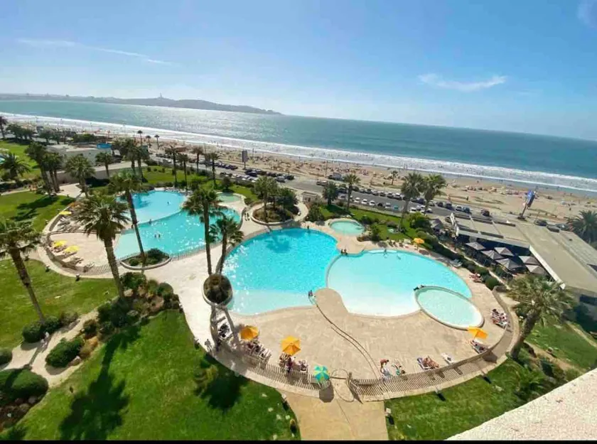 First sea line av apartment - Image 1