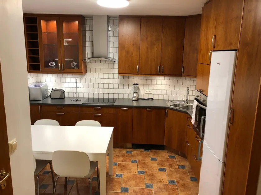 Bright and comfortable apartment in Raufarhöfn - Image 1