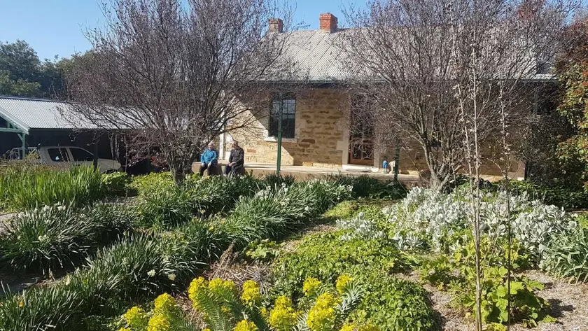 D2 at Watervale - cosy country cottage on 5 acres - Image 1