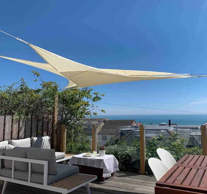 Stunning Coastal Home with Generous Ferry Discount - Image 1