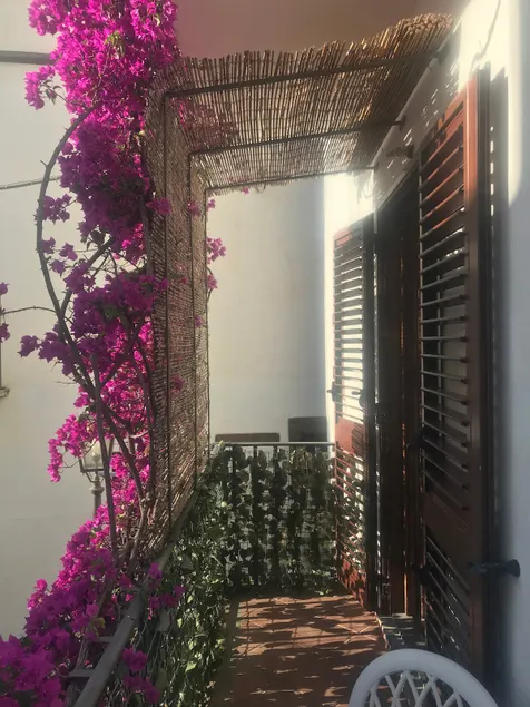Casa Isabella Second Floor - Image 1