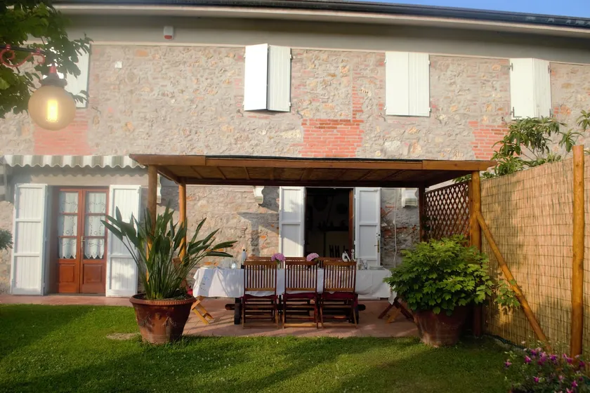 Giovanna's Farmhouse - Image 1