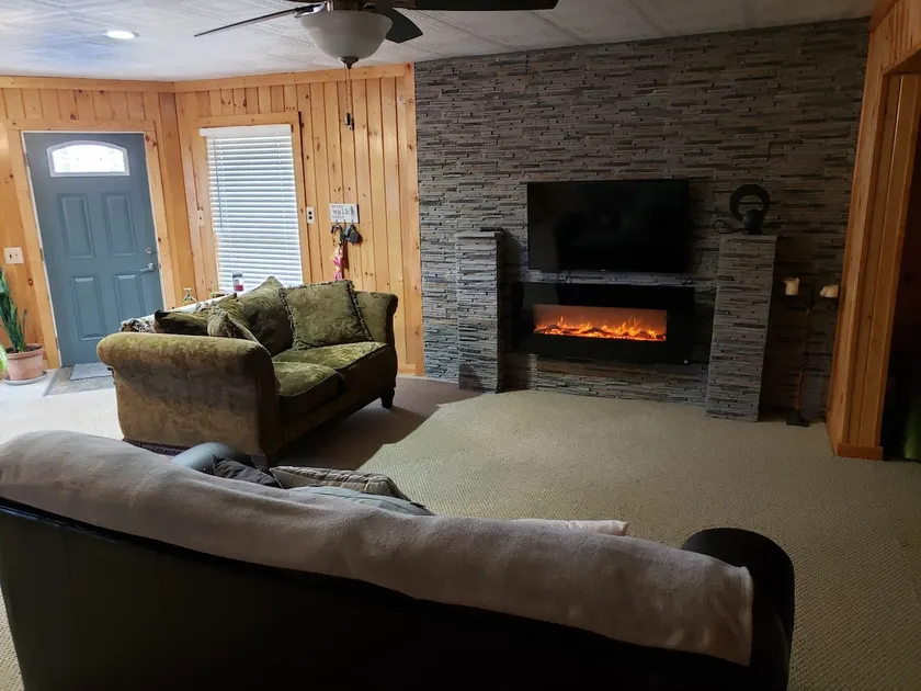 Spacious Ashland, WI home close to Lake Superior. - Image 1