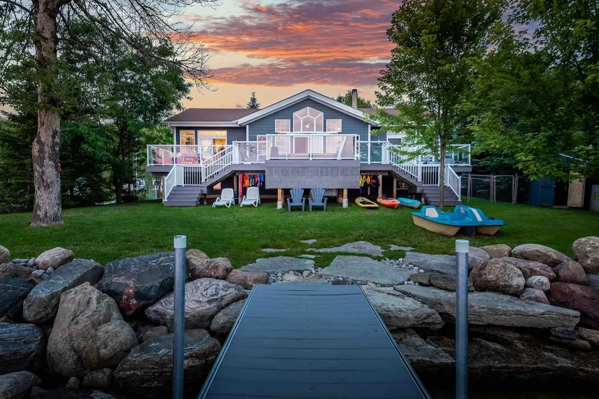 Waterfront Paradise on the Georgian Bay - Image 1
