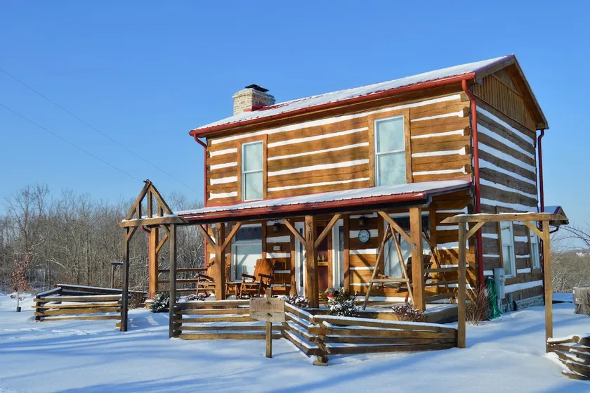 Three Pines Historic Log Cabin - Image 1