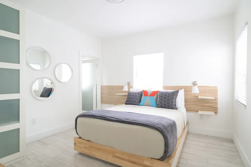 Art D’Eco 1 bed 1 bath super close to the Beach - Image 1