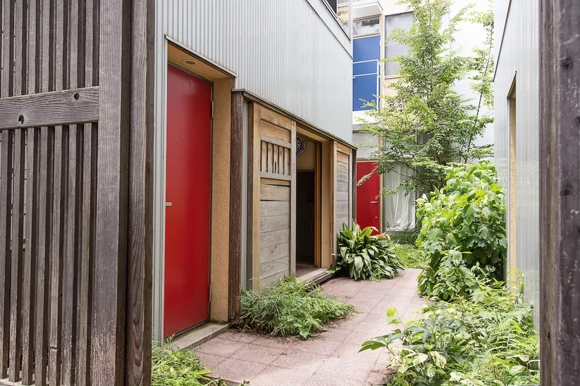 The NINJA house near Shinjuku - Image 1