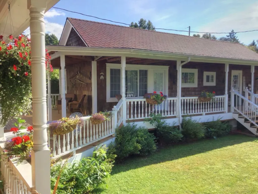 Vacation Apt. Walk to River and Vista Park. - Image 1