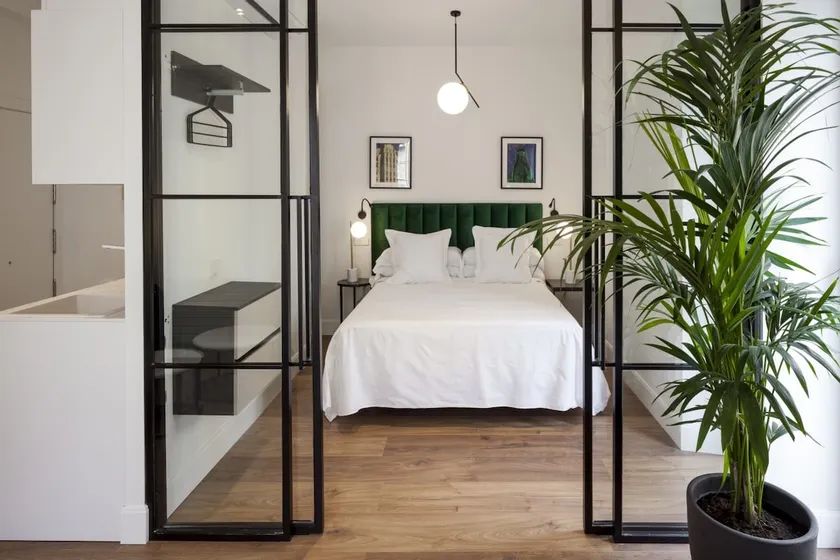 2 Room Elegant Flat in Malasaña by ManteHouse - Image 1