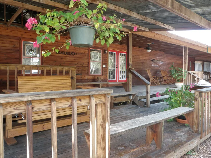 The Bunkhouse @ Roses River Ranch - Image 1
