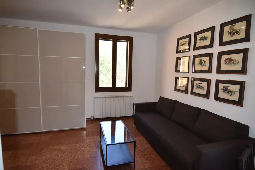 Emilia Suite - Image 1