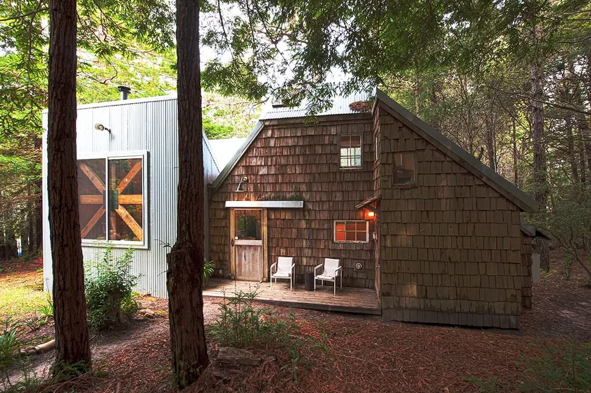 GUEST HOUSE in young redwood forest - Image 1