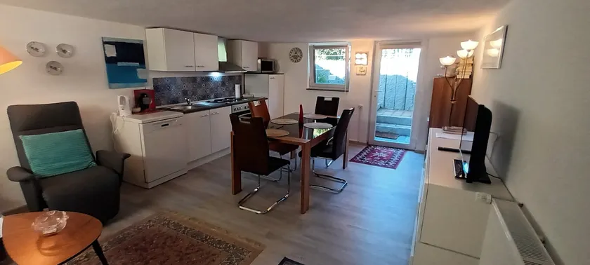 Green Oasis Underground Apartment - Image 1