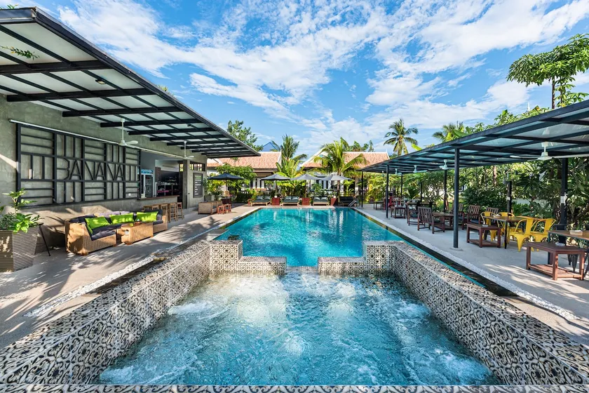 Beautiful villa near the city center, Pool & Jacuzzi - Image 1