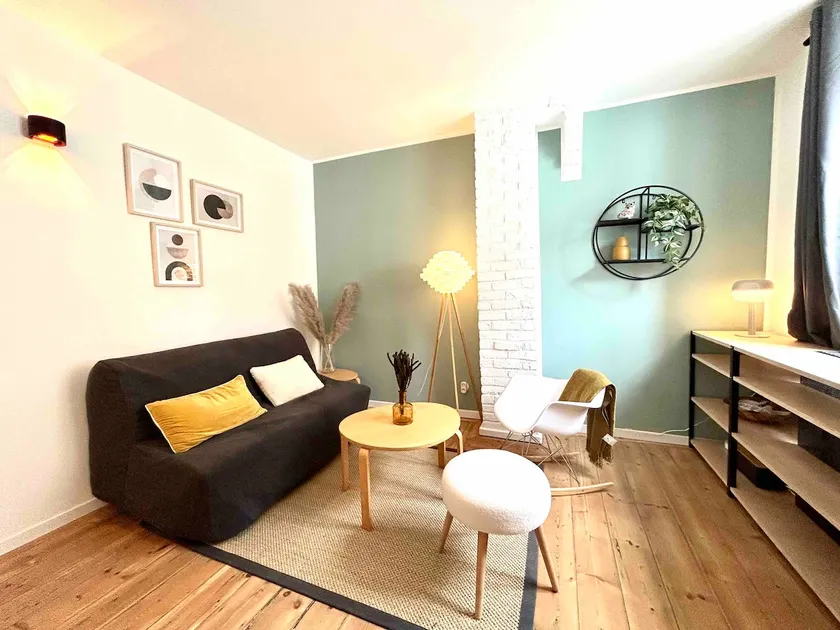 Beautiful renovated courtyard house - Lille center - Image 1