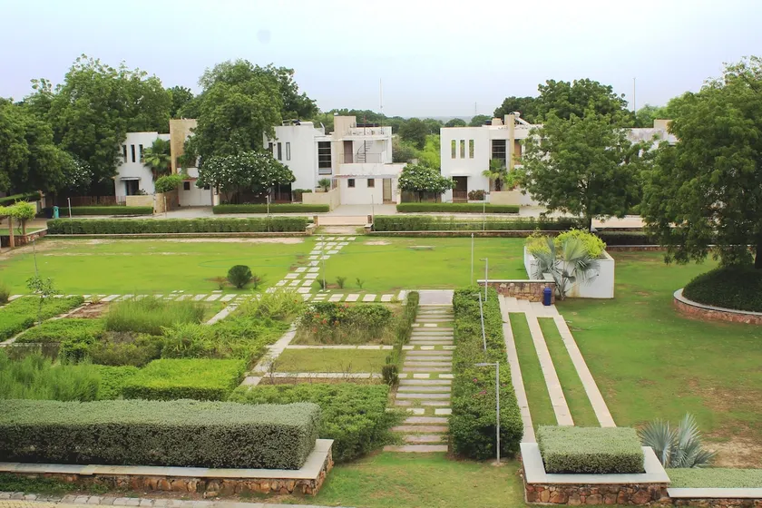 Saarus 17 - Farm Stay Villa @ Kensville Golf Club, - Image 1