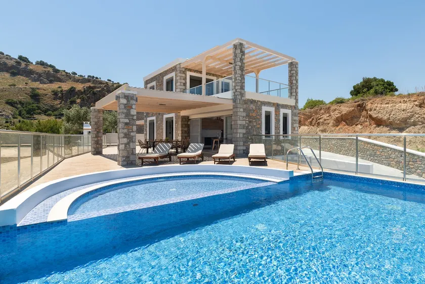 Stone built Villa for 8 people with private pool - Image 1