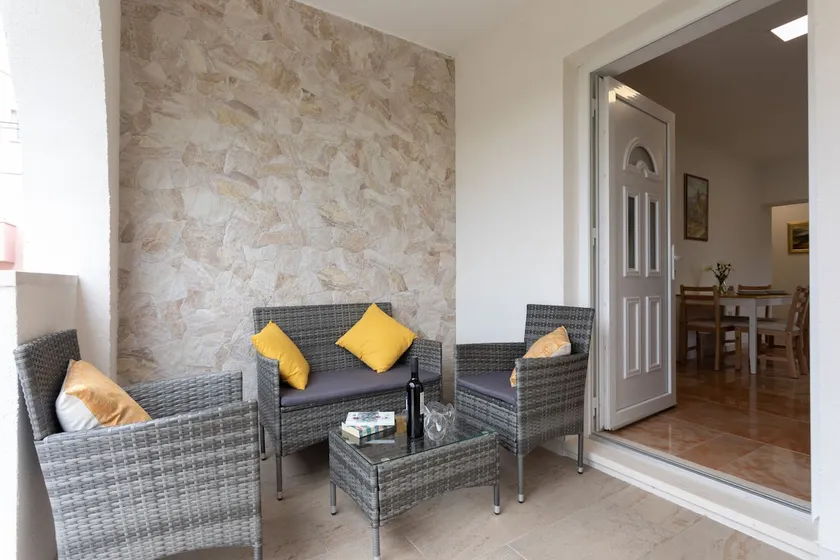 Apartment Maestral - Image 1