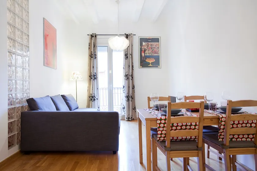 Soul Barcelona 2 rooms apartment - Image 1