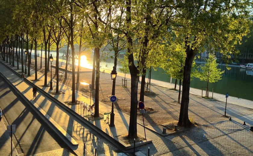 PARIS by LAKE - Image 1