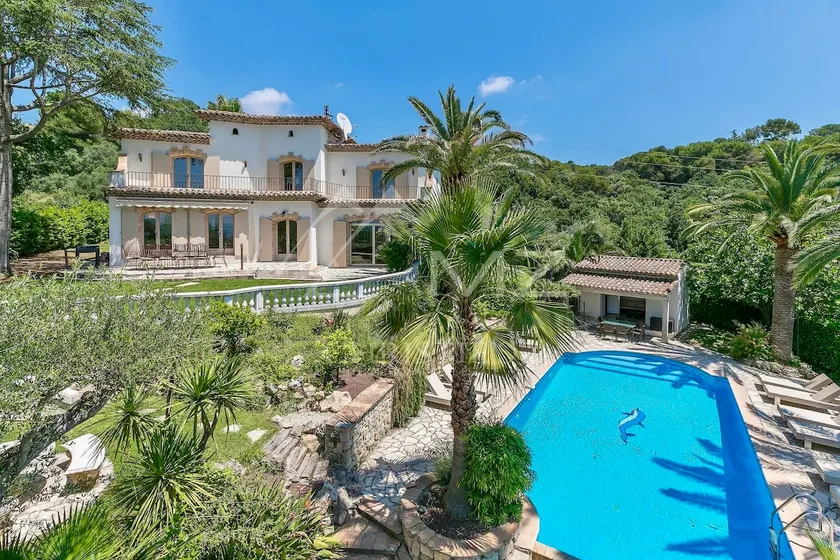 Luxurious vacation villa in Cannes/Mougins - Image 1