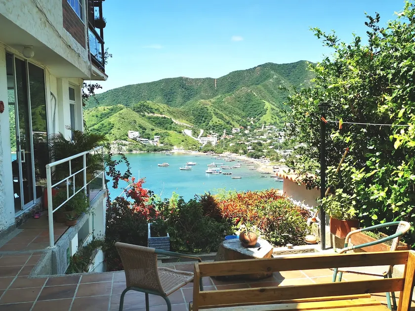 Private Jacuzzi + Ocean View: The Perfect Getaway - Image 1