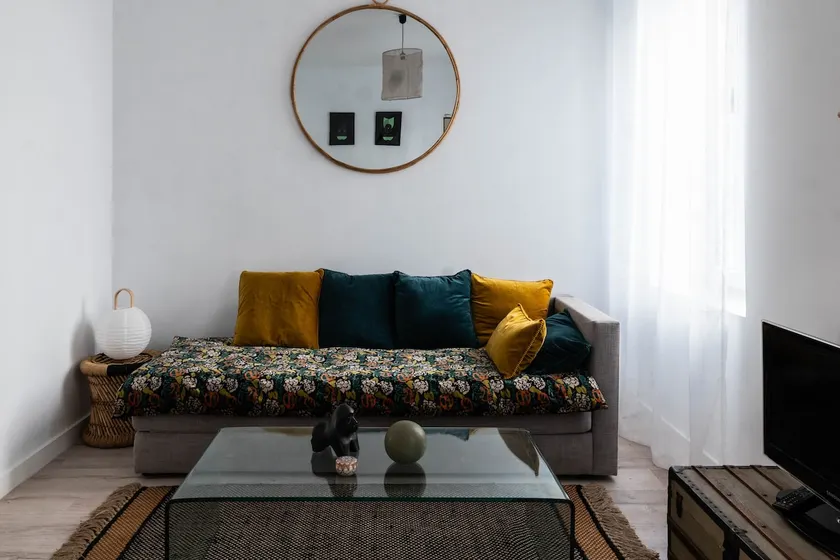 Bright and central apartment. - Image 1