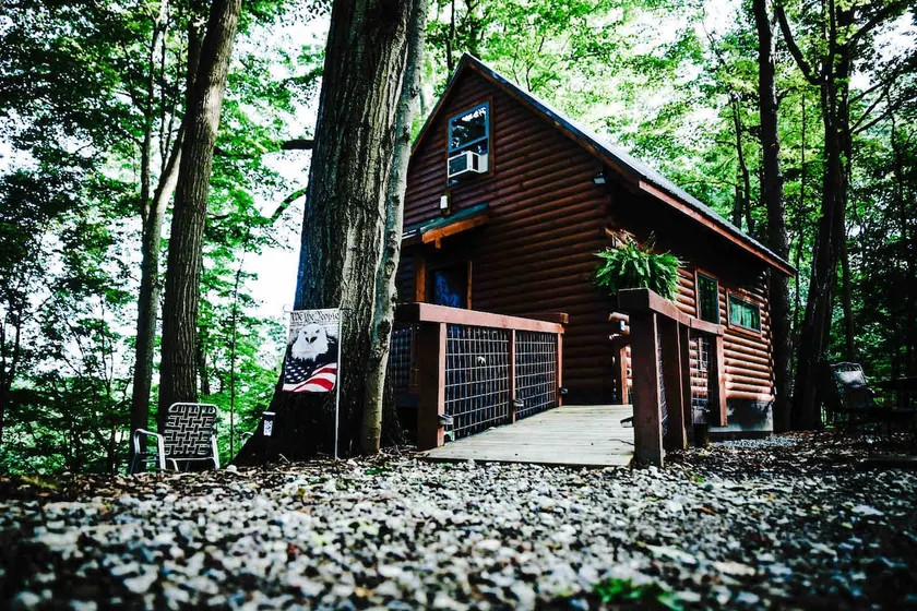 Riverview Country Cabin - Image 1