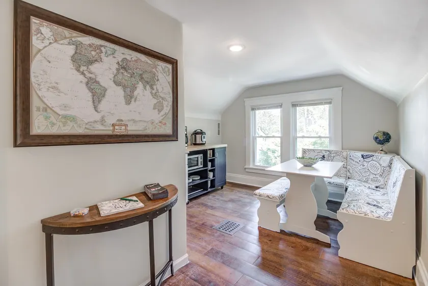The Maproom Room | 10 Mins to Cleveland Clinic, UH - Image 1