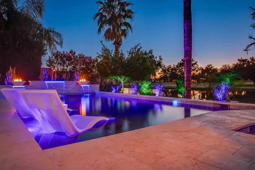 LAKEFRONT!FREE HEATED POOL,SPA. BOAT, KAYAK. EV charger. Ocotillo Chandler.  - Image 1