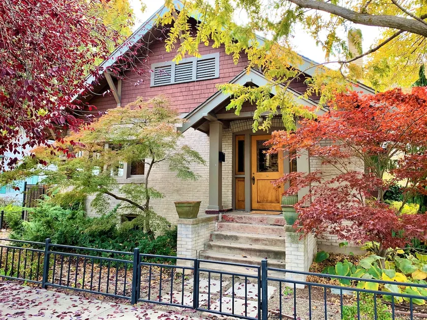 North End 1905 Bungalow- Great House and Location - Image 1