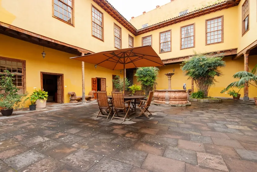 Enjoy an authentic Canarian House - Image 1