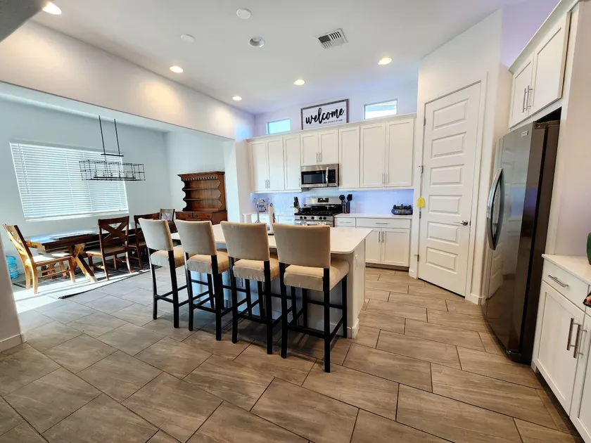 Newly built 4 bedroom home in Buckeye/Verrado. - Image 1