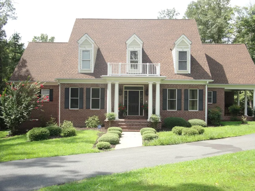 Angel Nest Bed & Breakfast - Image 1