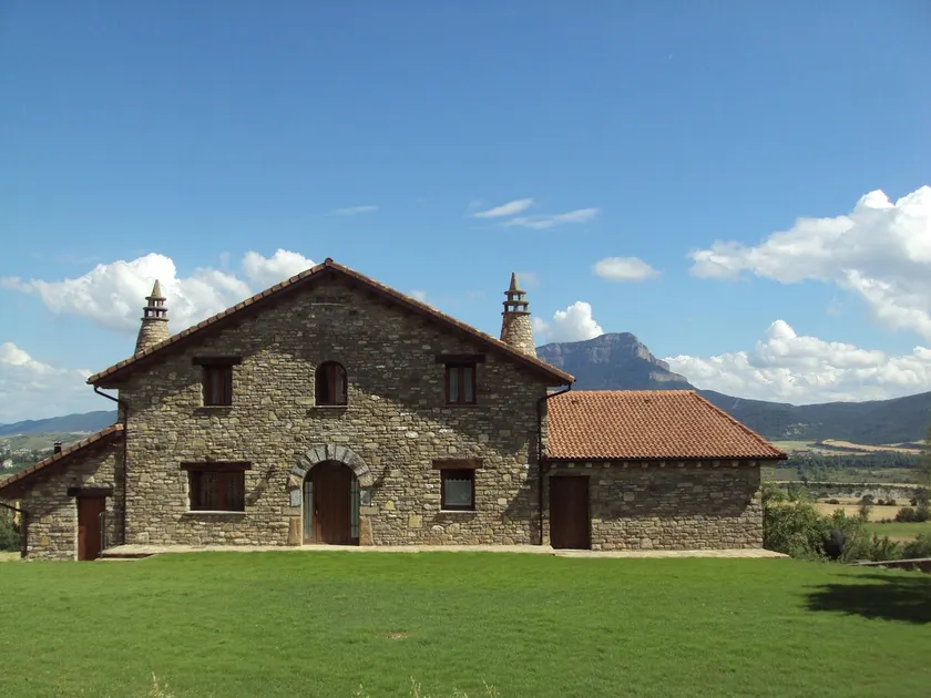 O Fraginal Country House 4 km from Jaca - Image 1