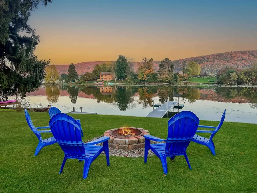 Lakefront Escape: Kayaks/Firepit - Image 1