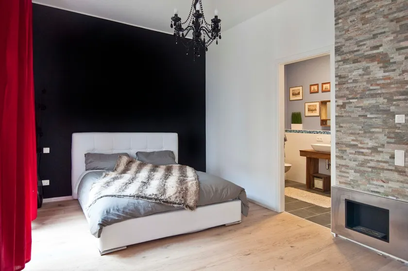 Design Apartment in the heart of Mitte - Image 1