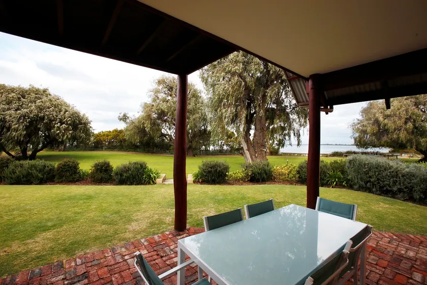 Beachfront Harmony Dunsborough - Image 1