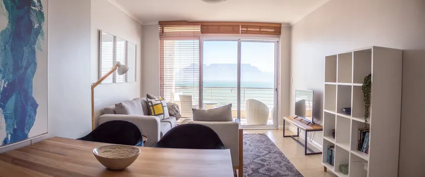 Blouberg Luxury Beachfront Apartment - Image 1