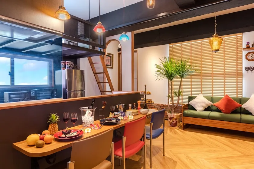Good Day Hotel: Beach within walking distance! Great location for shopping and sightseeing in the Chatan area! - Image 1